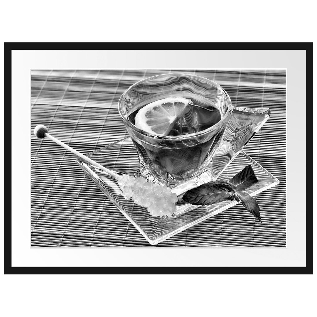 Gerahmtes Poster Tasse Tee mit Minze