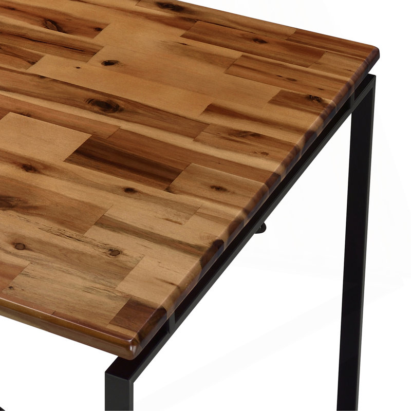 Table de salle à manger chêne et noire avec base en métal