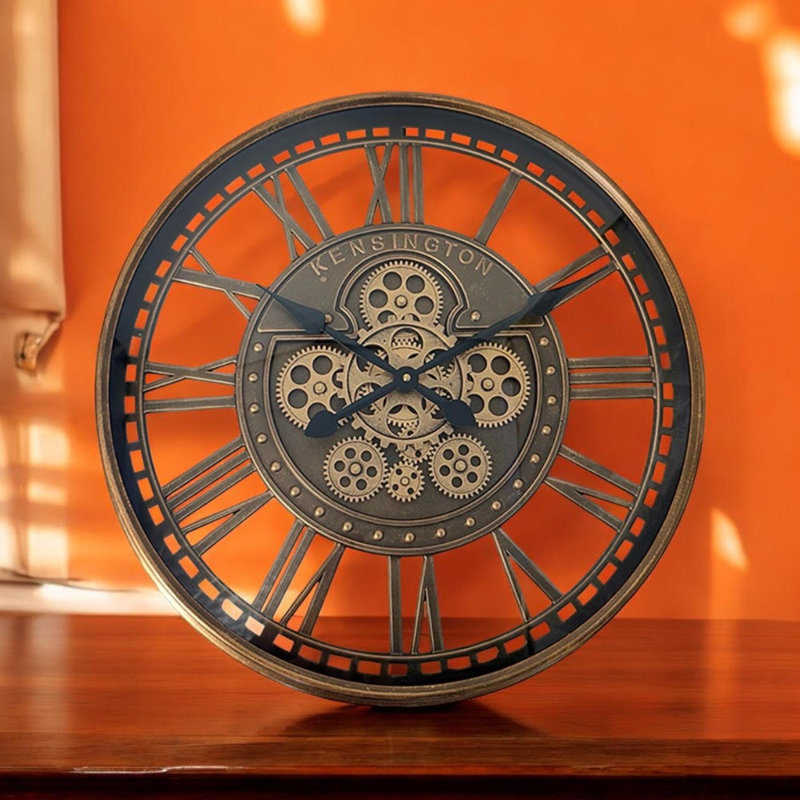 Miera Metal Wall Clock
