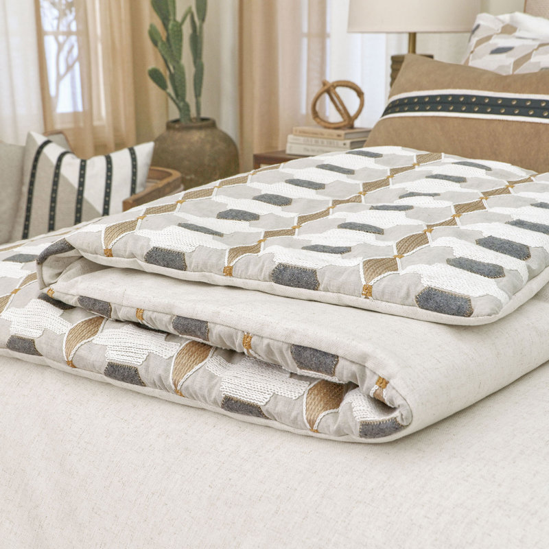 Levi Embroidered Bed Scarf, 25" H x 105" W
