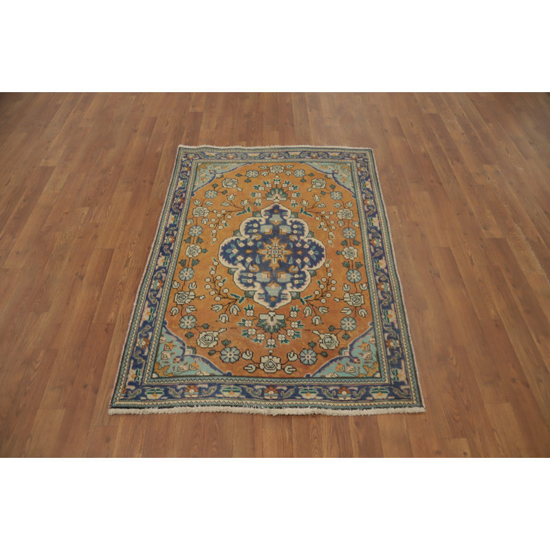 Tapis traditionnel floral en laine orange 3 x 4