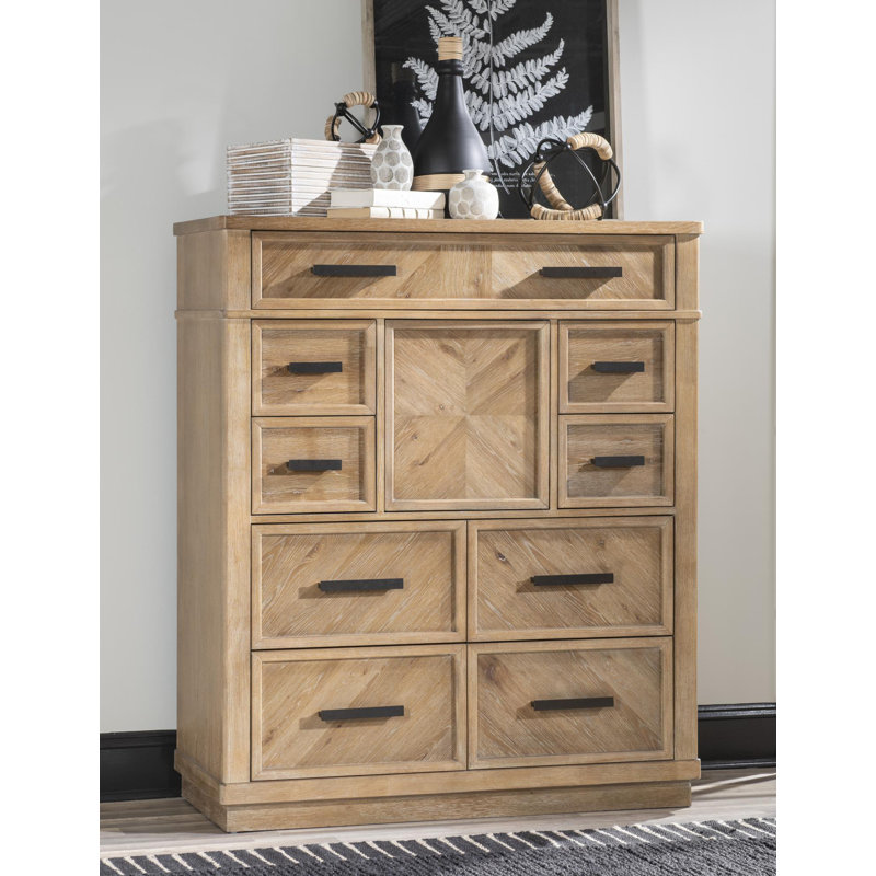 Commode de porte / tiroir (1 porte, 9 tiroirs, tiroir supérieur doublé de feutre, tiroirs inférieurs doublés de cèdre)