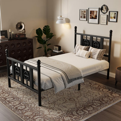 Metal Bed Frame, Modern Iron Platform Bed Frame with Headboard and Footboard