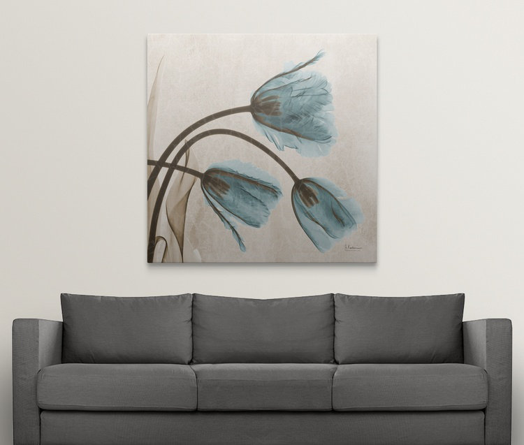 Manigault 'Tulip X-Ray by Kiranjit Photographic Print, 30" H x 30" W x 1.5" D, Canvas