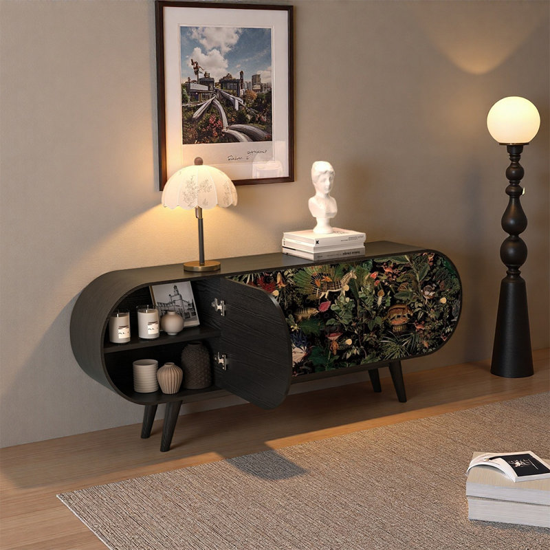 Buffet élégant en noyer avec tablettes