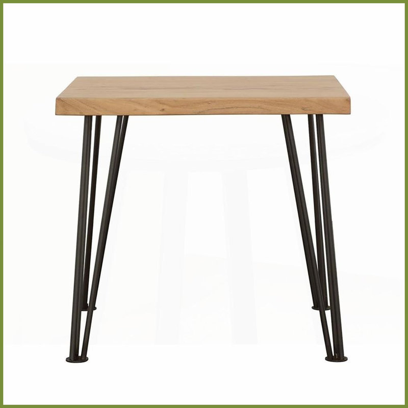 Table basse compacte en bois d'acacia avec pieds en fer noir mat, peu encombrante et polyvalente pour les petits espaces