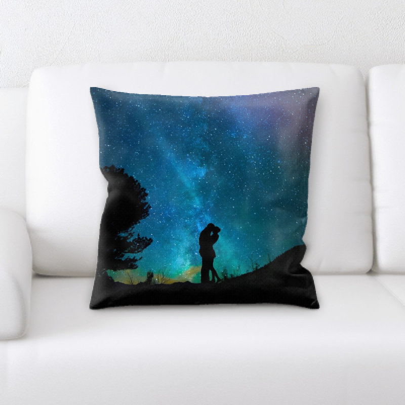 Coussin décoratif humain