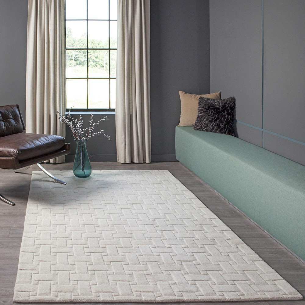 Carissa Ivory Hand-Tufted Geometric Wool Rug, Rectangle 5' x 8'