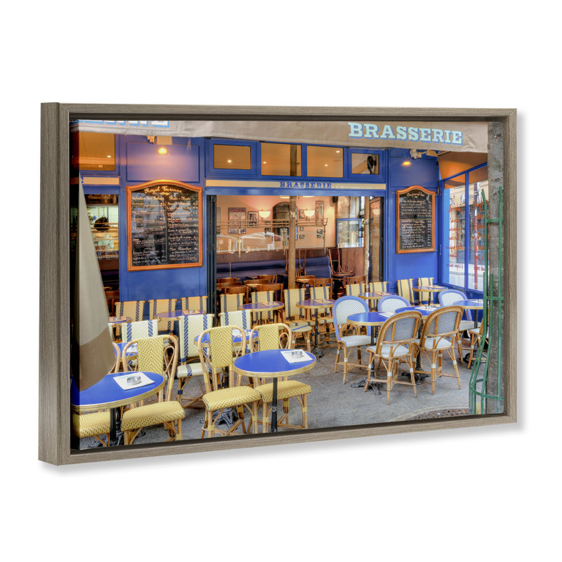 Cadre flottant Parisian Brasserie Terrace, design par Alan Blaustein, H 21 po x l 31 po, Montalcino orme flottant encadré