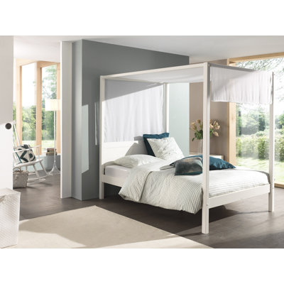Bed by Vipack