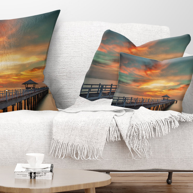 Coussin en bois Pier Seascape Bridge Under Wonderful Sky, 12 po x 20 po, Rectangle