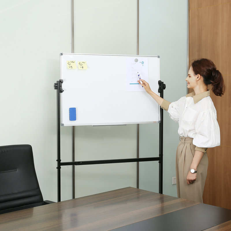 Petit tableau blanc magnétique réversible autoportant de 2 pi à 4 pi