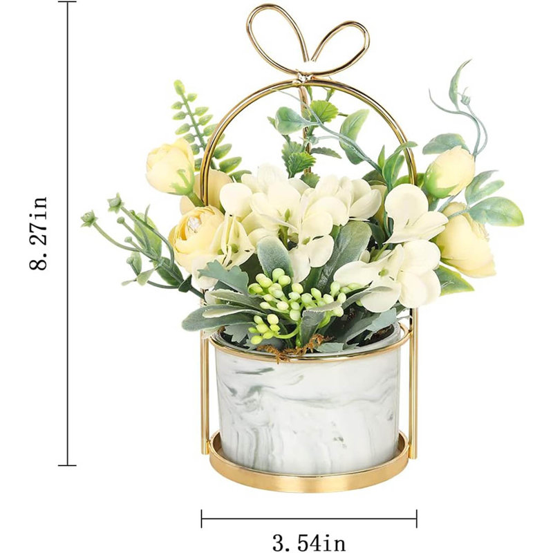 Arrangement in Vase, Yellow