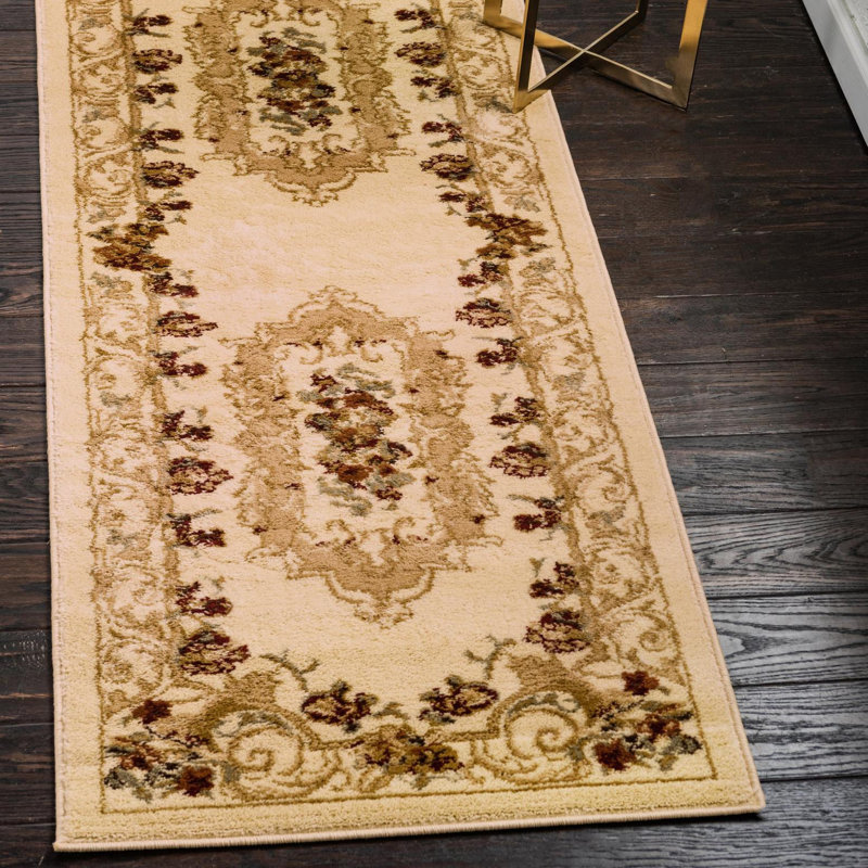 Debora Oriental Area Rug, Runner 2'2" x 6'1", Cream