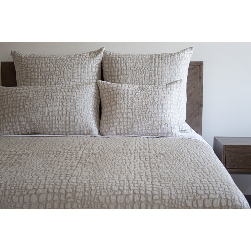 Croc Pillow Sham, Standard