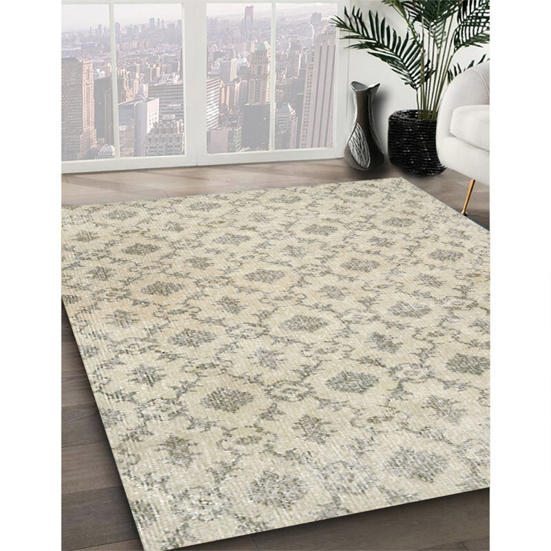 Cleres Oriental Indoor Rug, Square 5'