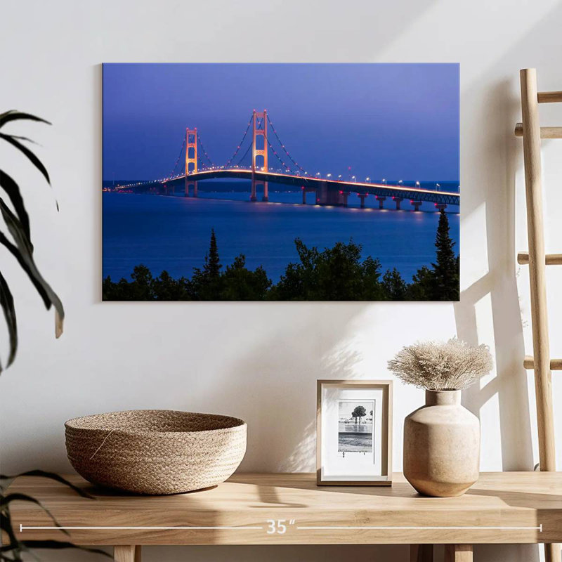 Lilie Mighty Mac Twilight, 16" H x 24" W