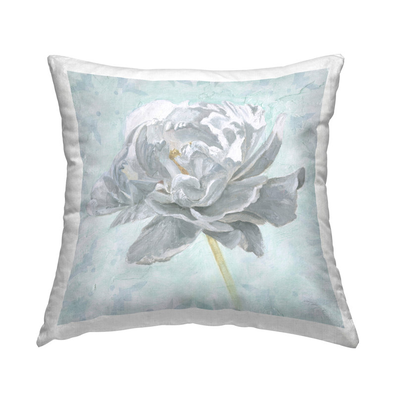Coussin décoratif imprimé Sublime Peony Bloom par Wellington Studio