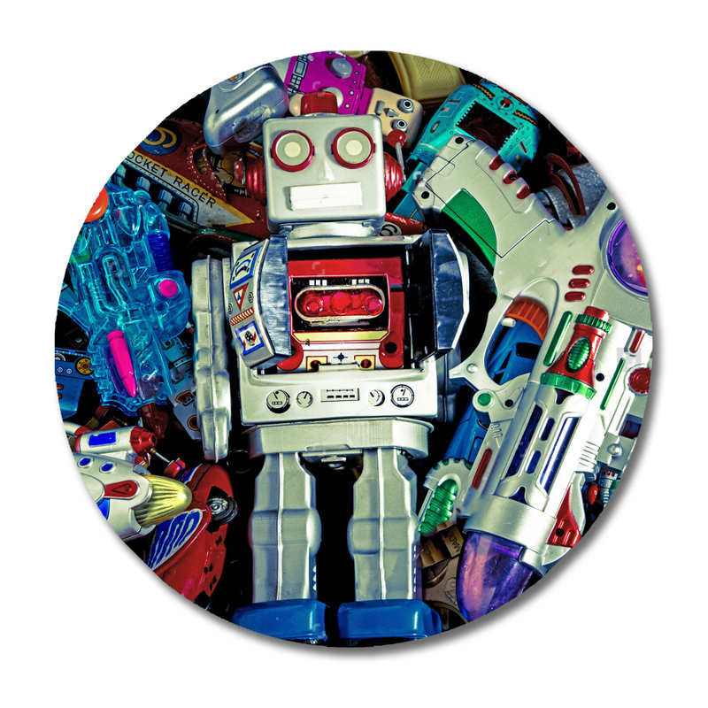 Jouets rétro ! -photographie sans cadre, H 46 po x l 46 po x P 1 po, Aluminium