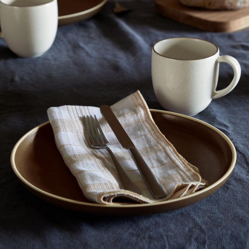 Carolina Linen Blend Square Napkins, Classic Red