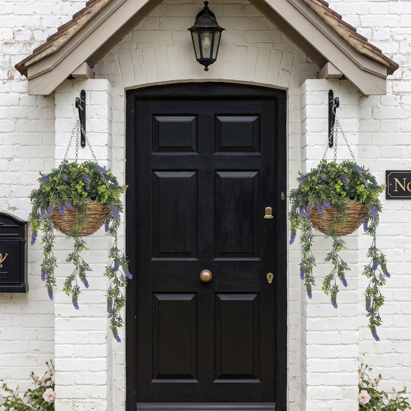 Set of 2 decorative artificial silk lavender flowers in hanging baskets