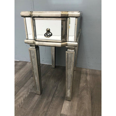 Cutts End Table