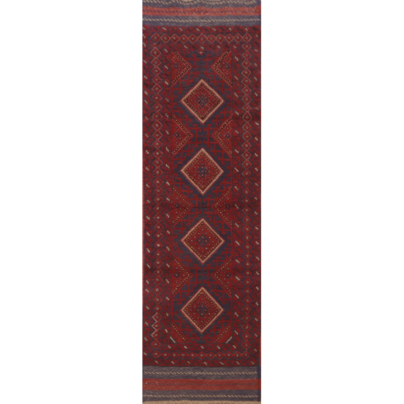 Tapis de couloir rouge 7 pi 10 po x 1 pi 9 po One-of-a-Kind