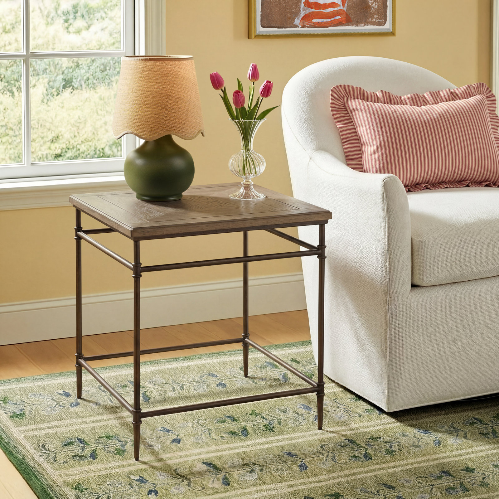 Peppi End Table