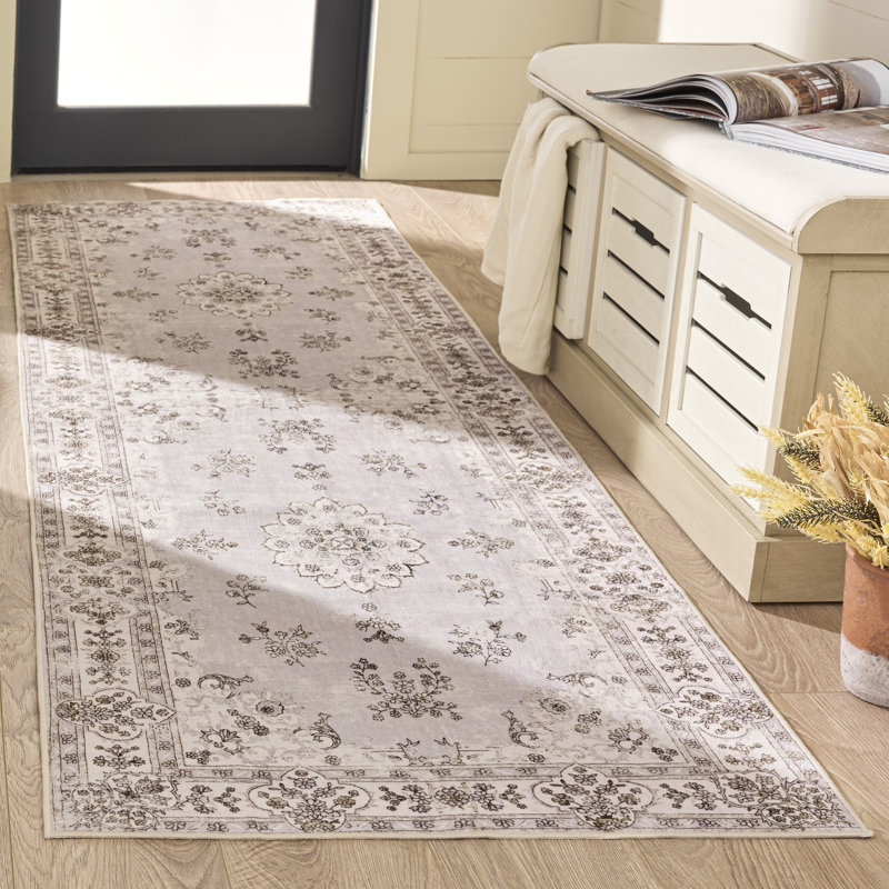 Arizona Performance Machine Washable Floral Indoor Rug, Runner 2'6" x 8'