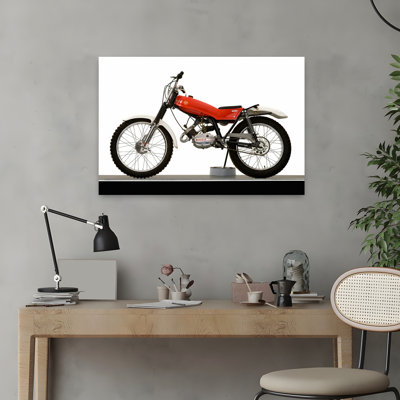 «Montesa Cota», essais de moto