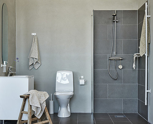 Écusson carré mural pour brosse de toilette 