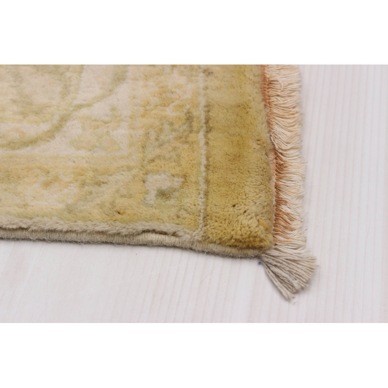 Tapis rectangulaire unique en laine 5 pi 6 po x 8 pi 5 po Aleezah