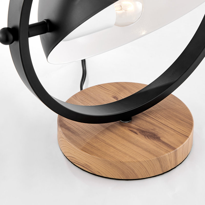 Black/Wood