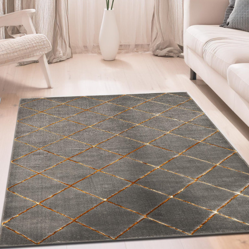 Tapis à carreaux gris et or Latitude Run® Novica, Rectangle 4 pi 1 po x 6 pi 1 po