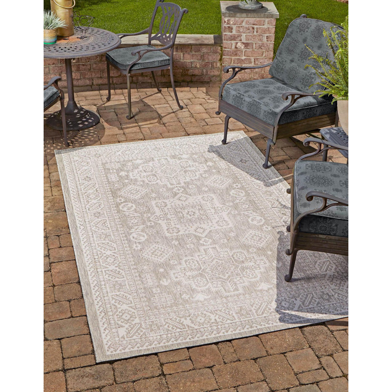 Tapis intérieur / extérieur beige Danera, Rectangle 7 pi 10 po x 11 pi