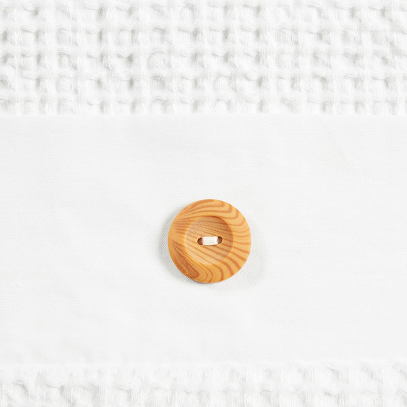 Édredon blanc en coton gaufré double / grand - 3 pièces, lavable à la machine, boutons décoratifs en bois élégants pour une chambre à coucher fraîche 100% literie de charme