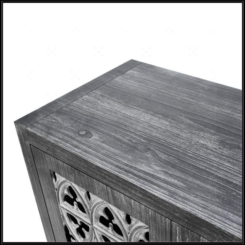 Armoire antique Hollow