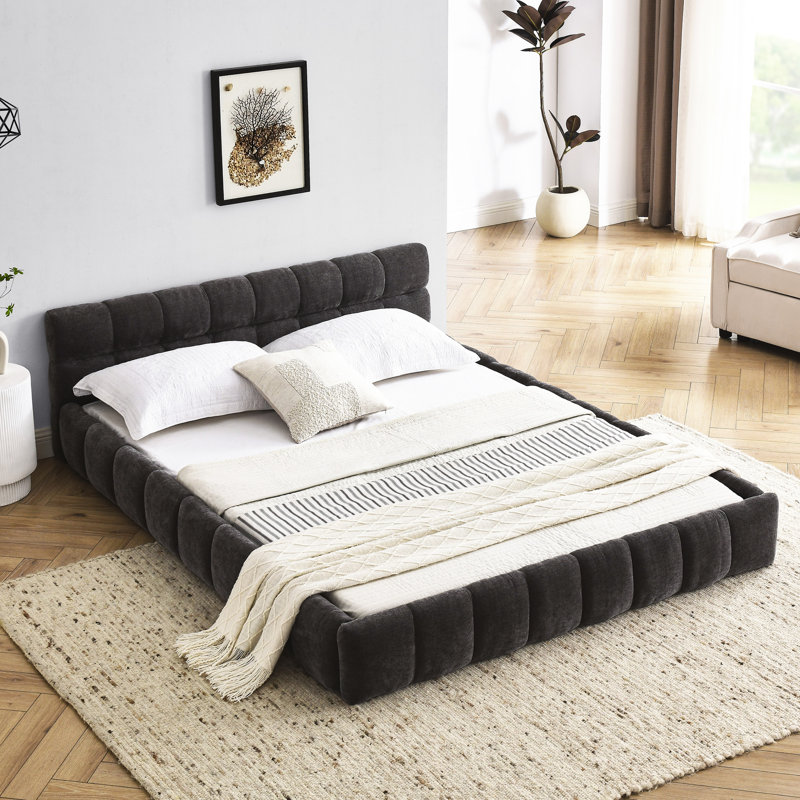 Grand lit plateforme avec revêtement en chenille, conception moderne, sans sommier pour lit de chambre à coucher, structure solide et stable en tissu,