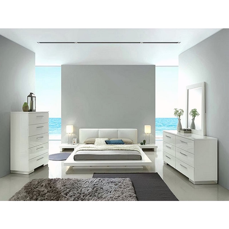 Florissant 23.25'' W Nightstand