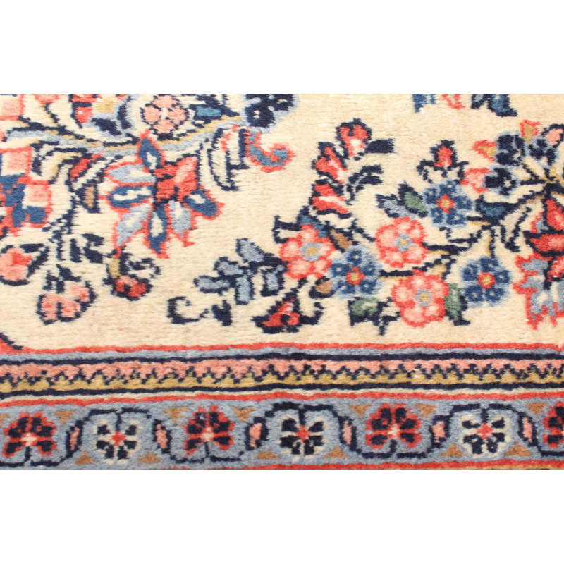Tapis crème Kayseri 4 pi 5 po x 6 pi 9 po