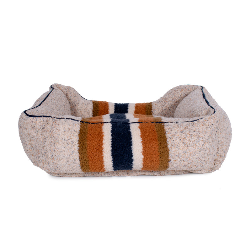 Kuddle Dog Bed Stripe, Medium (30" W x 24" D x 9" H), Rust
