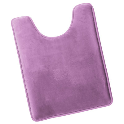 Ultra-soft, absorbent viscoelastic foam mat with non-slip backing