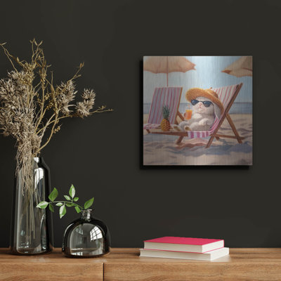 «Beach Bun» par Lucia Heffernan, art mural en métal, 12 po x 12 po