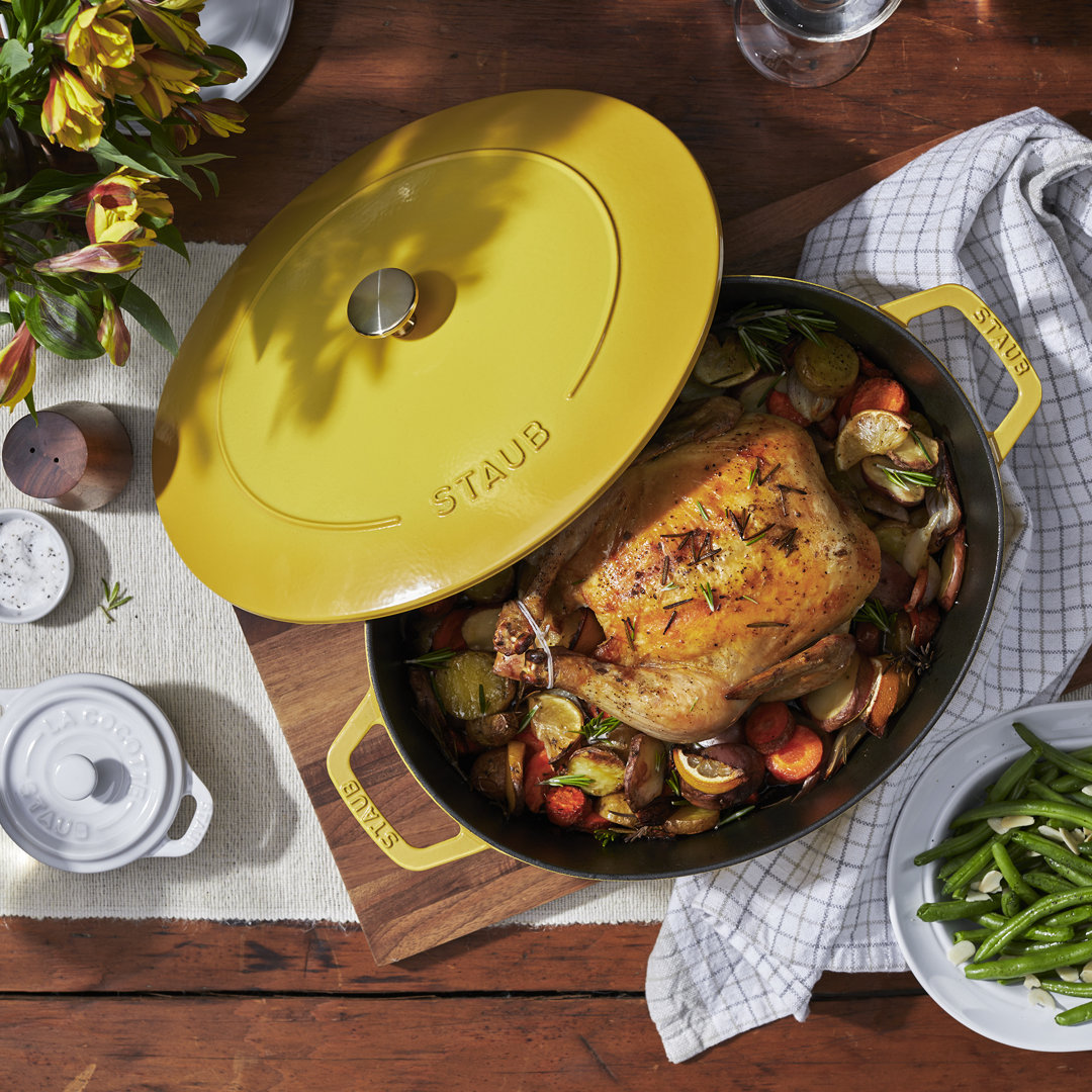 Staub Cast Iron 6.25-qt Shallow Oval Dutch Oven - Citron Staub