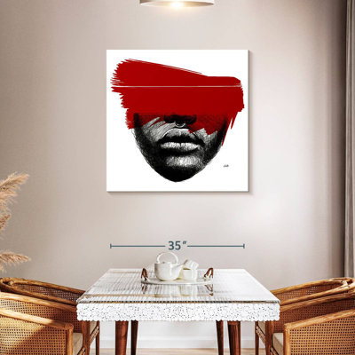Leisha Black White Red