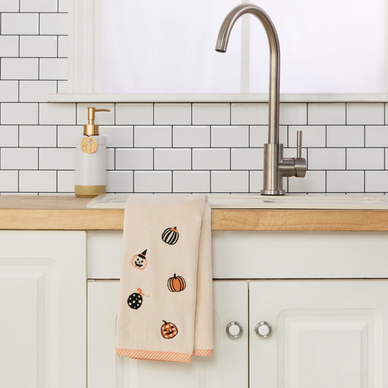 TOSSED PUMPKINS EMB HAND-TAUPE