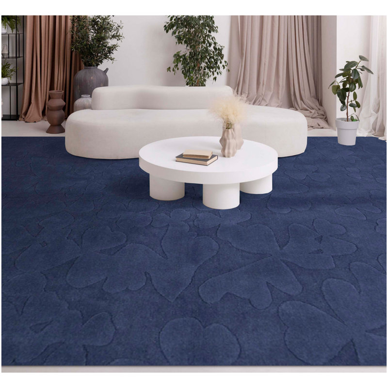 Floral Area Rug in Blue