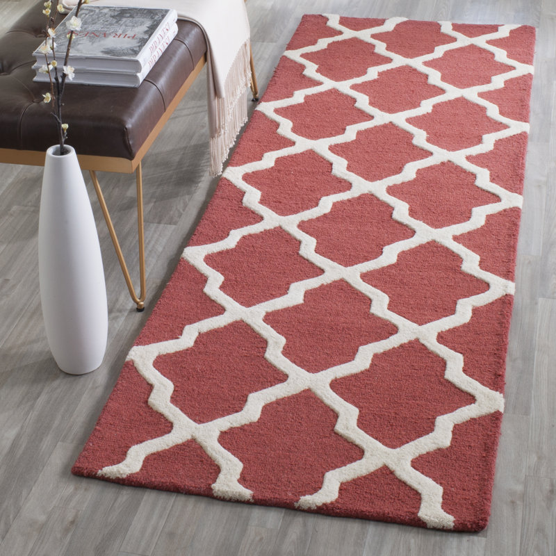Tapis en laine touffeté à la main Cannen, Tapis de couloir 2 pi 6 po x 8 pi, Rouille / ivoire