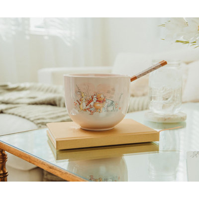 Disney Winnie The Pooh Storybook 20-ounce Ceramic Ramen Bowl And Chopstick Set