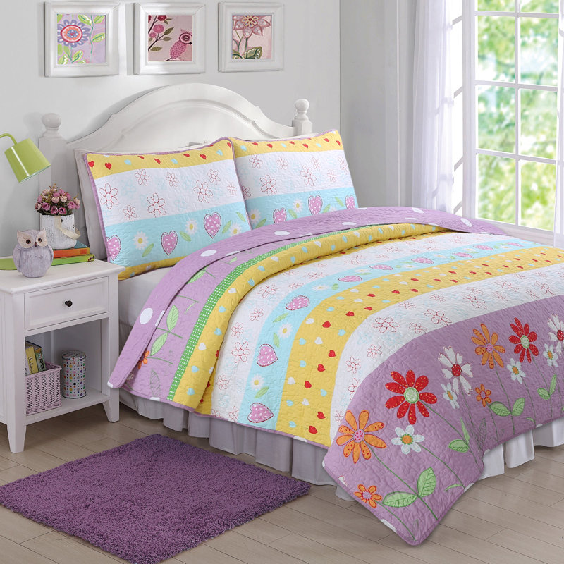 Floral Heart Print Reversible Cotton Twin Quilt Set